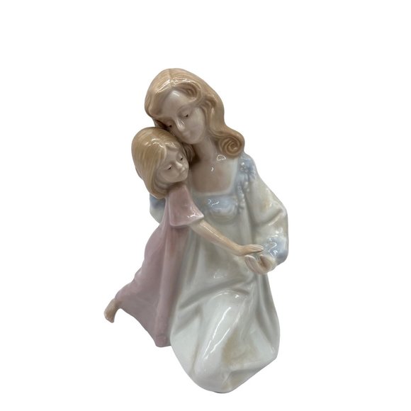 Vintage Paul Sebastian 1990 Mother and daughter Figurine Mother's Love Spiritual - Picture 1 of 13